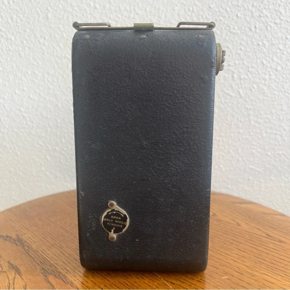 Jiffy Kodak Six-20 Twindar-lens Camera
